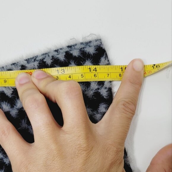 Vita Milano Women's Black  White Chevron Pattern Fuzzy Knit A-Line Skirt Small - Picture 8 of 8